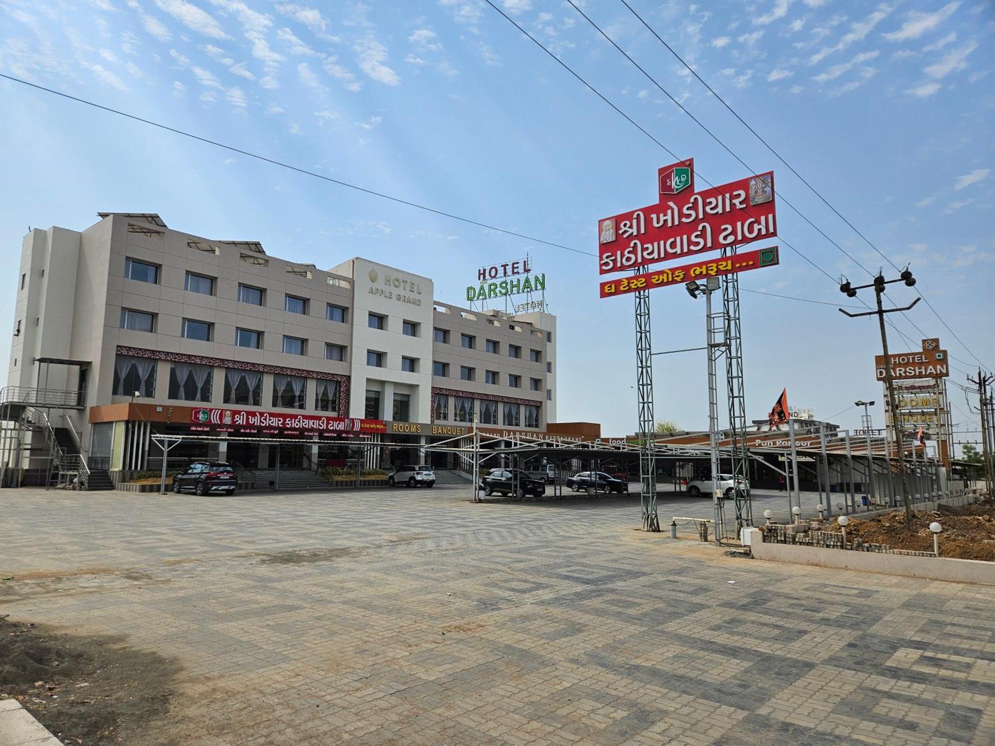 Hotel Grand Darshan Vadodara Exterior photo
