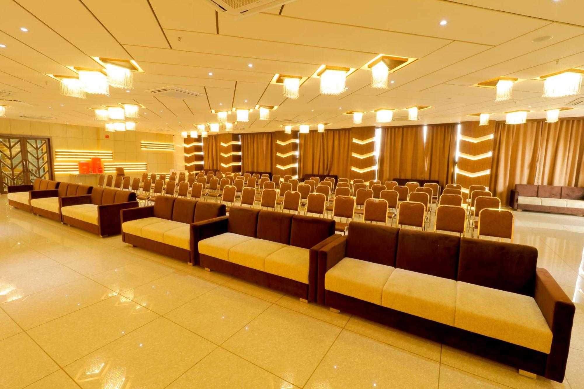Hotel Grand Darshan Vadodara Exterior photo